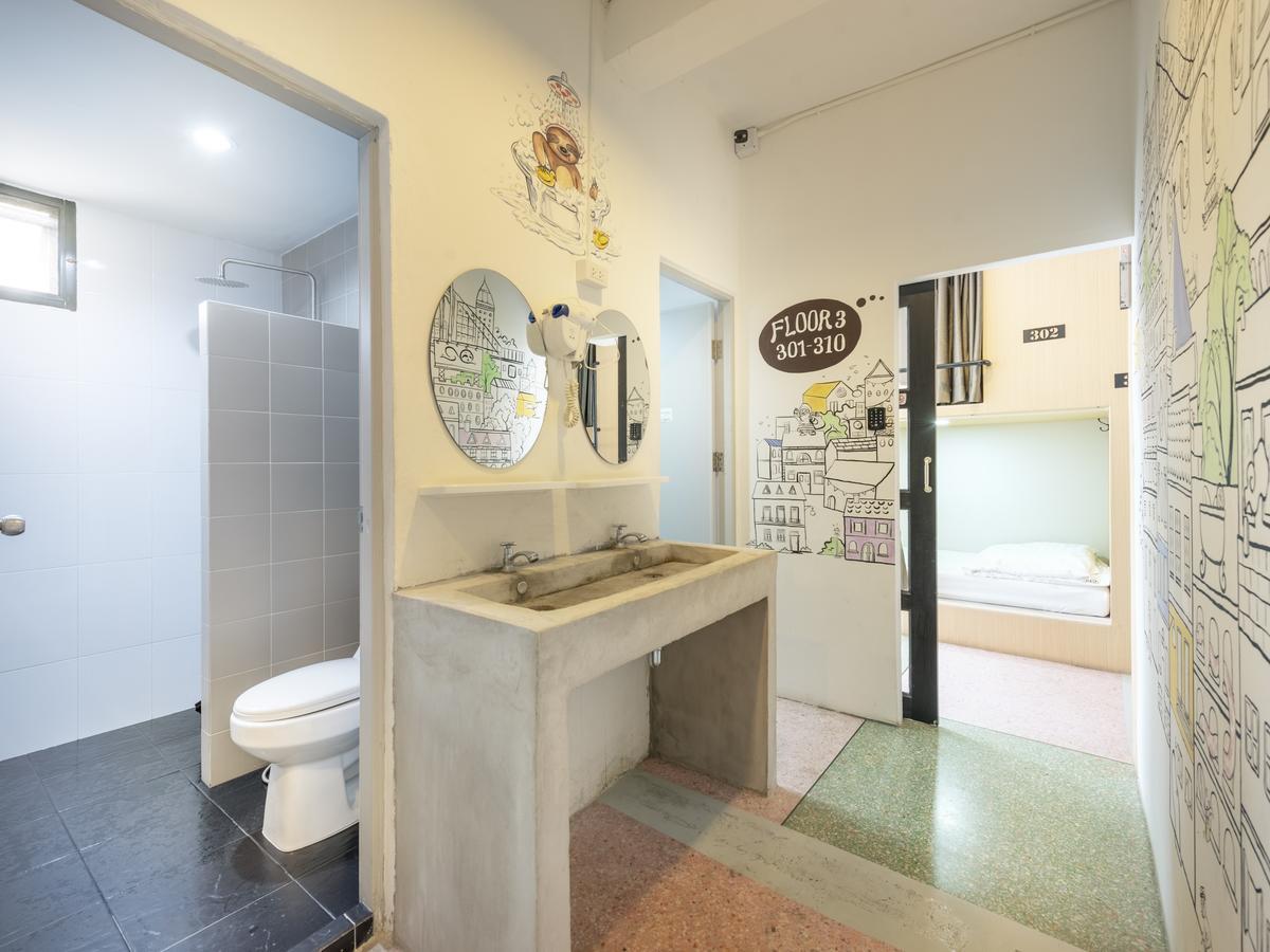 Sloth Hostel Khaosan Bangkok Exterior foto